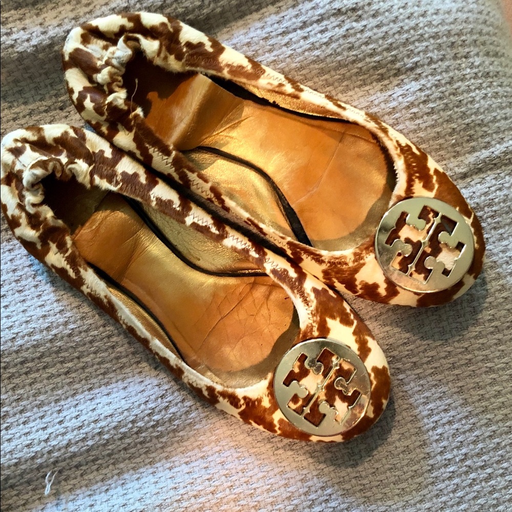 Tory Burch Giraffe Print Flats